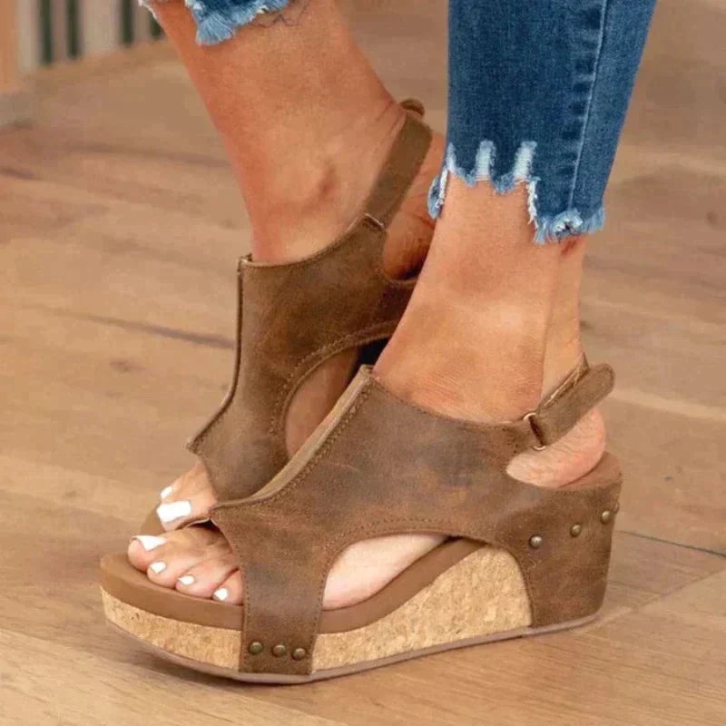 WW | Leder Keilabsatz Sandalen