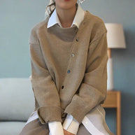 WW | weiche strickjacke mit diagonaler knopfleiste