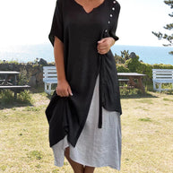 WW | Asymmetrisches Kleid mit kurzen Ärmeln und V-Ausschnitt