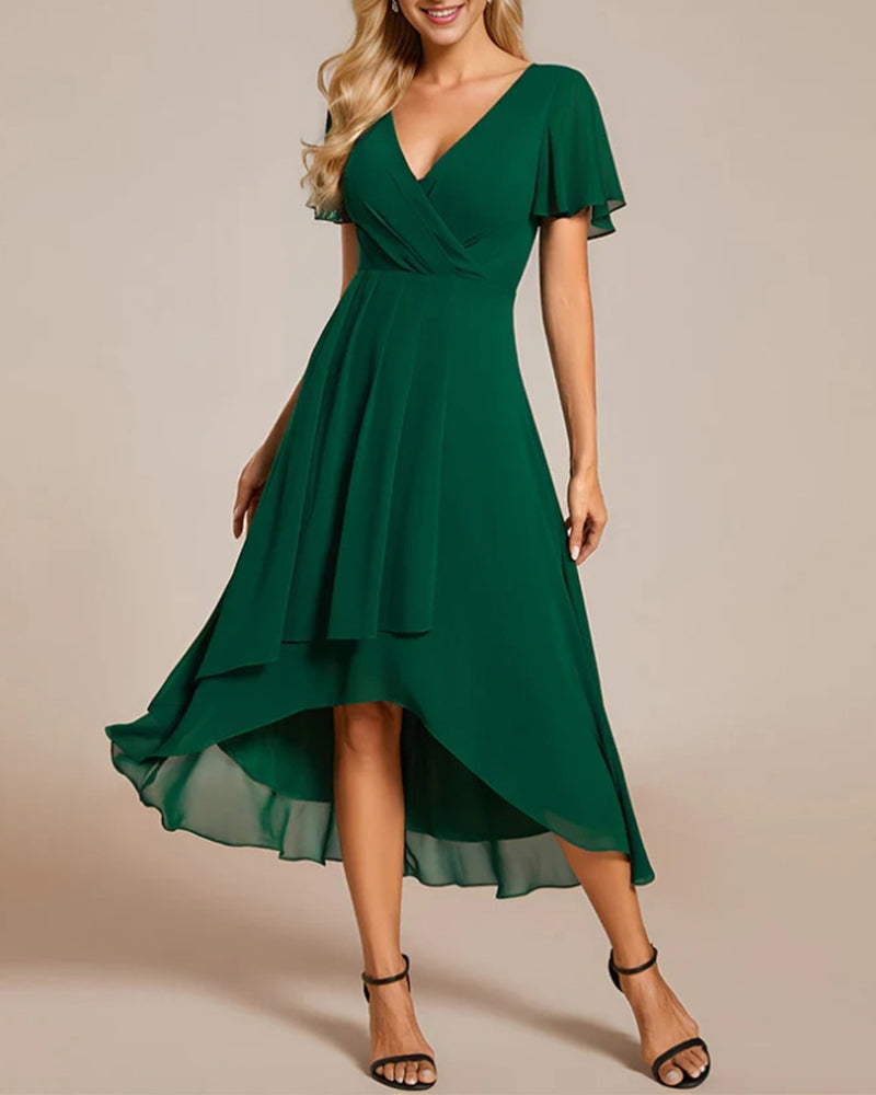 WW | Kleid mit V-Ausschnitt und Rüschenärmeln