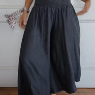 WW | Hose mit Elastischem Bund und Weiten Beinen