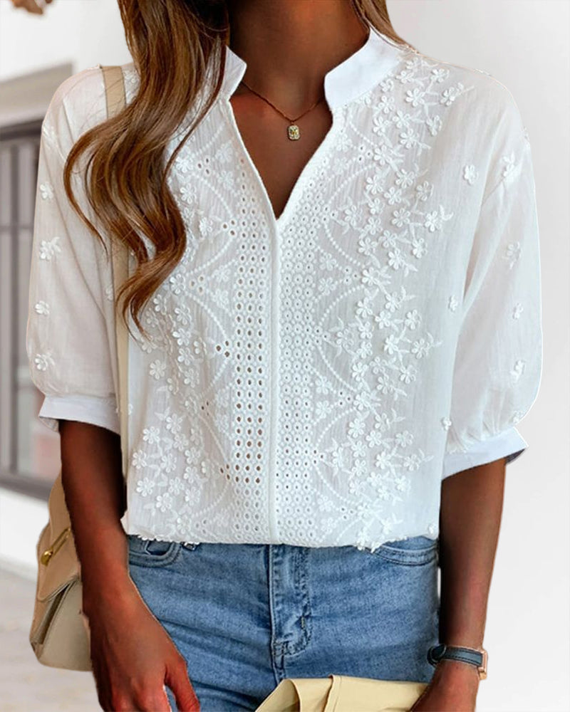 WW | Bestickte V-Ausschnitt Bluse