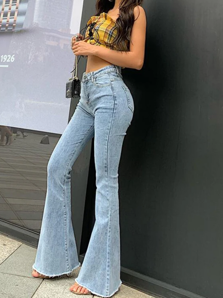 WW | Jeans Hohe Taille Denim Ausgestellte Jeans Für Flatterndes Design