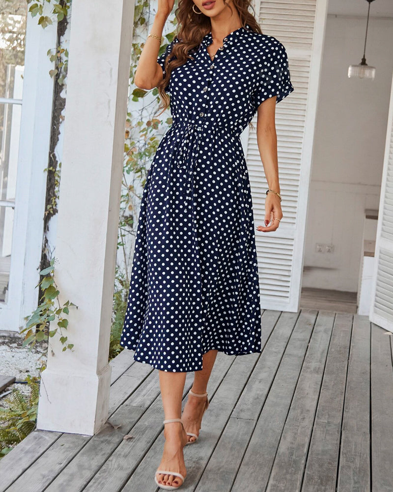 WW | Punkte-Muster Kleid mit Bindeband und Knöpfen