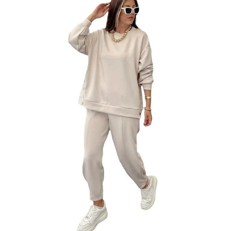 WW | Sport suit with casual pants and ankle band