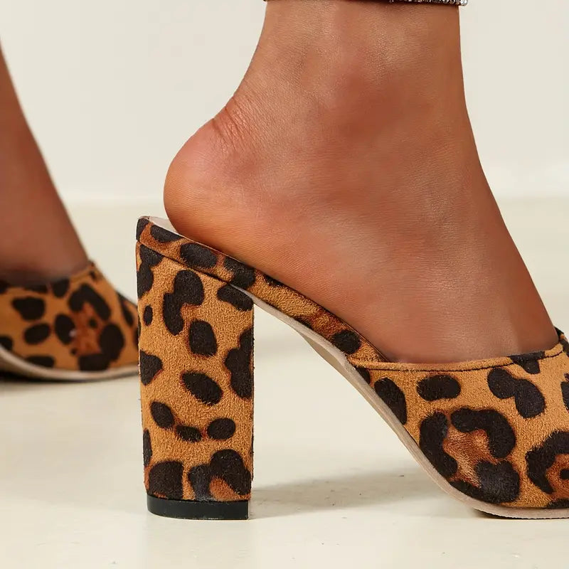 WW | Schicke Sandaletten Mit Blockabsatz Und Offener Zehenpartie