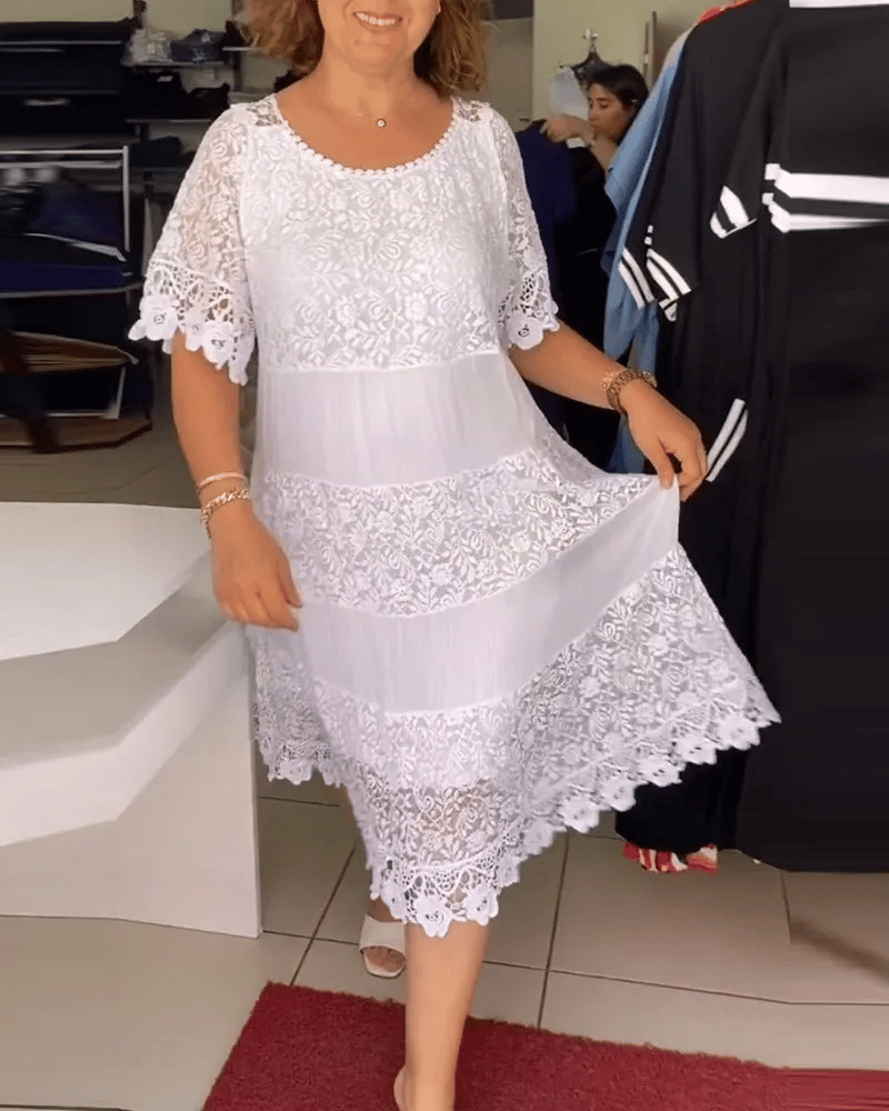 WW | Stilvolles Kleid Mit Feiner Spitzenverzierung