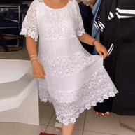 WW | Stilvolles Kleid Mit Feiner Spitzenverzierung