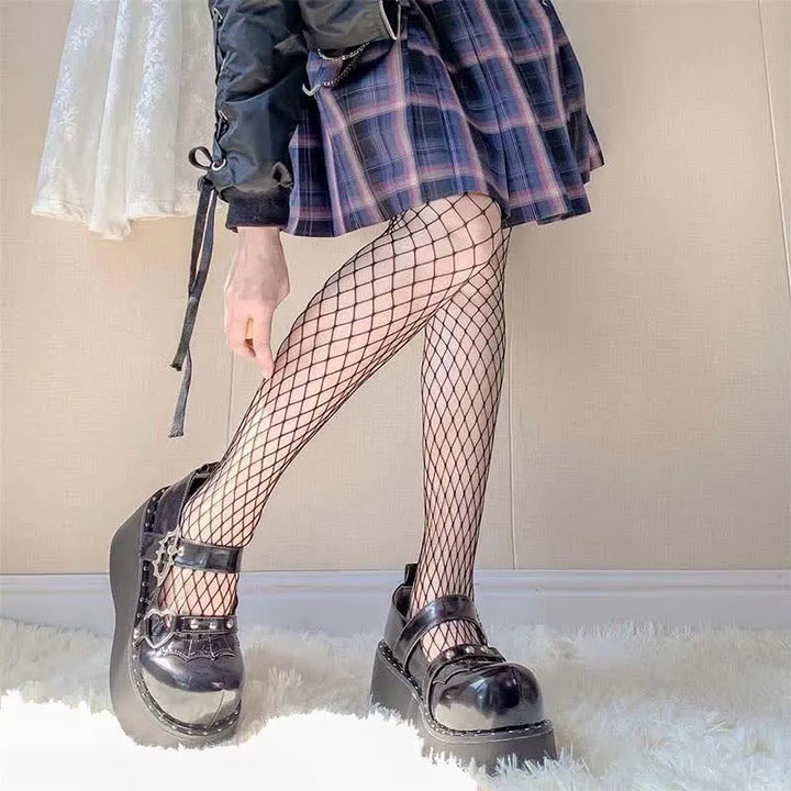 Damen-Mary-Jane-Schuhe mit Plateau, Herzschnalle und Gothic-Design