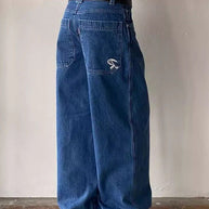 WW | Weinlese Jeans Mit Taschenstickerei Im Boyfriend Schnitt