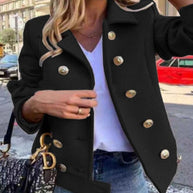 WW - Kurze Designer-Jacke mit goldenen Knöpfen