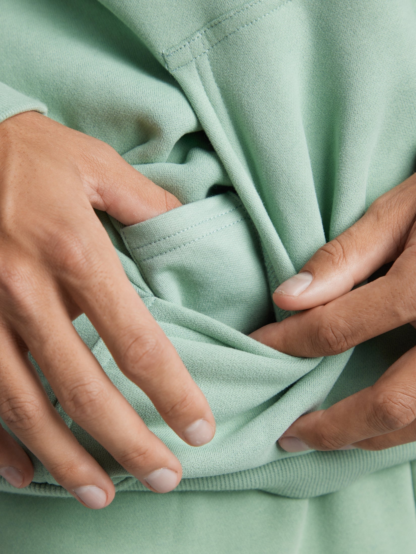 WW | Reise Kapuzenpullover mit Flugzeugmodus-Grafik