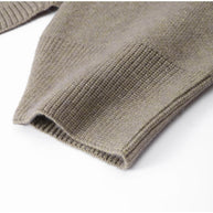 WW | Gestrickte Strickjacke