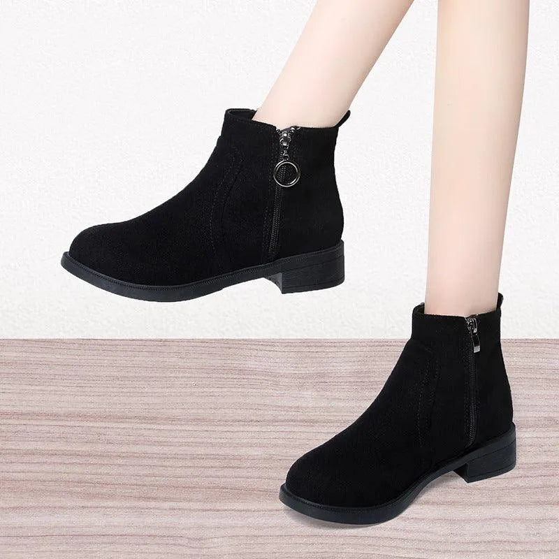 WW | Chunky-Heeled Ankle Boots