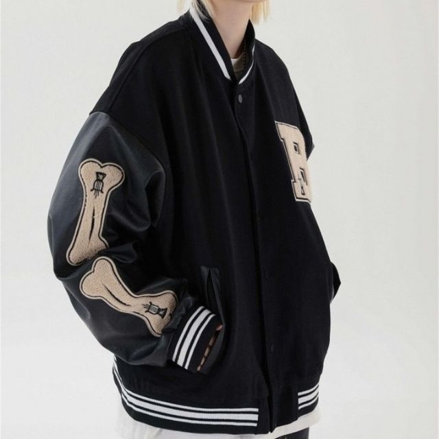 W&W Mode | Varsity Streetwear Bomberjacke mit bestickten Patches
