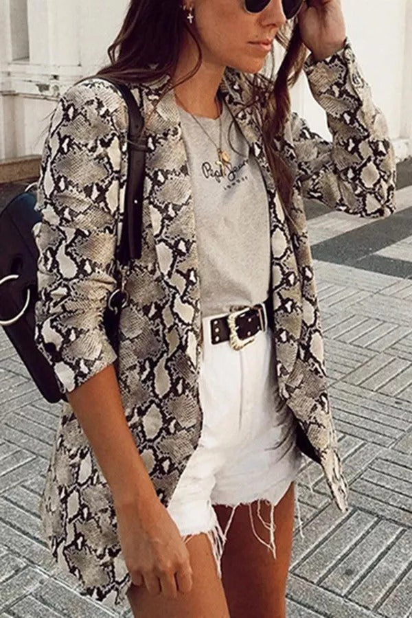 WW | Charmer Schlangenmuster Revers Lose Blazer