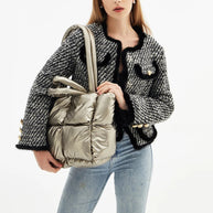 WW | Puffer Schultertasche