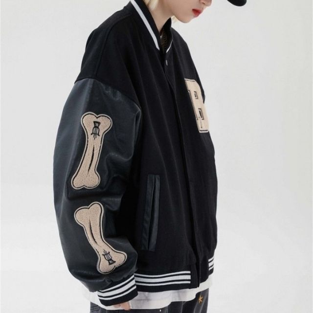 W&W Mode | Varsity Streetwear Bomberjacke mit bestickten Patches