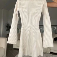 WW - Elegante Strickkleid mit Rollkragen