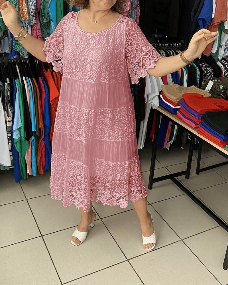WW | Stilvolles Kleid Mit Feiner Spitzenverzierung