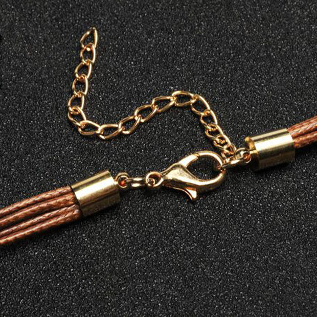 WW | Goldene Feder Halskette Im Boho Stil