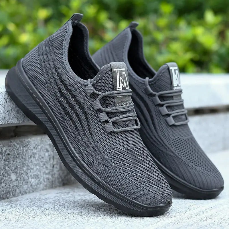 WW | Schwarze Atmungsaktive Leichte Sportschuhe