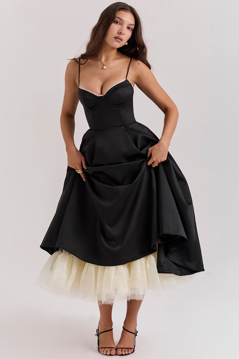 W&W Mode | Elegantes Schlankheitskleid