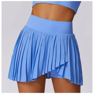 Sportlicher Faltenrock