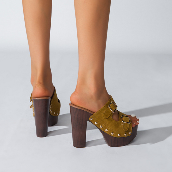 Damen Schuhe in Rot, Braun, Grün oder Schwarz