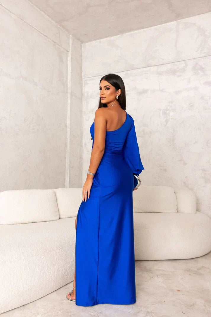 W&W Mode | Satinkleid Mühelose Eleganz Bei Jedem Schritt