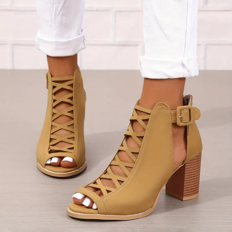 WW | Wunderschöne Peep Toe Sandalen Vintage Stil mit Dickem Absatz