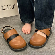 Sandalen mit geteilter Spitze