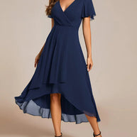 WW | Kleid mit V-Ausschnitt und Rüschenärmeln