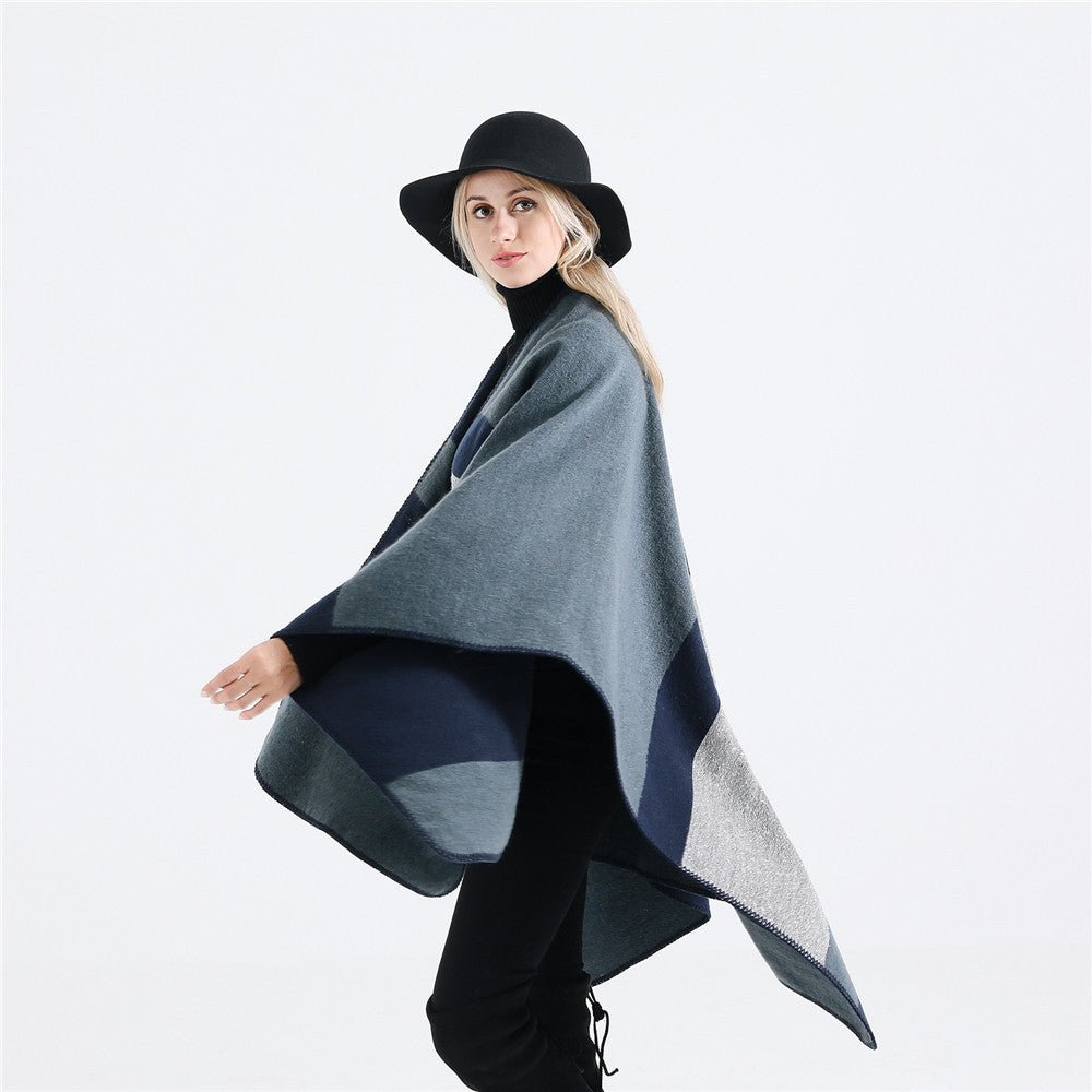 Damen eleganter Oversized-Poncho aus hochwertigem Material mit modernem Streifenmuster WW