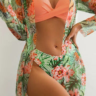 WW – Wickel-Bügel-Bikini mit tropischem Print und Überzug