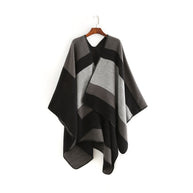 Damen eleganter Oversized-Poncho aus hochwertigem Material mit modernem Streifenmuster WW