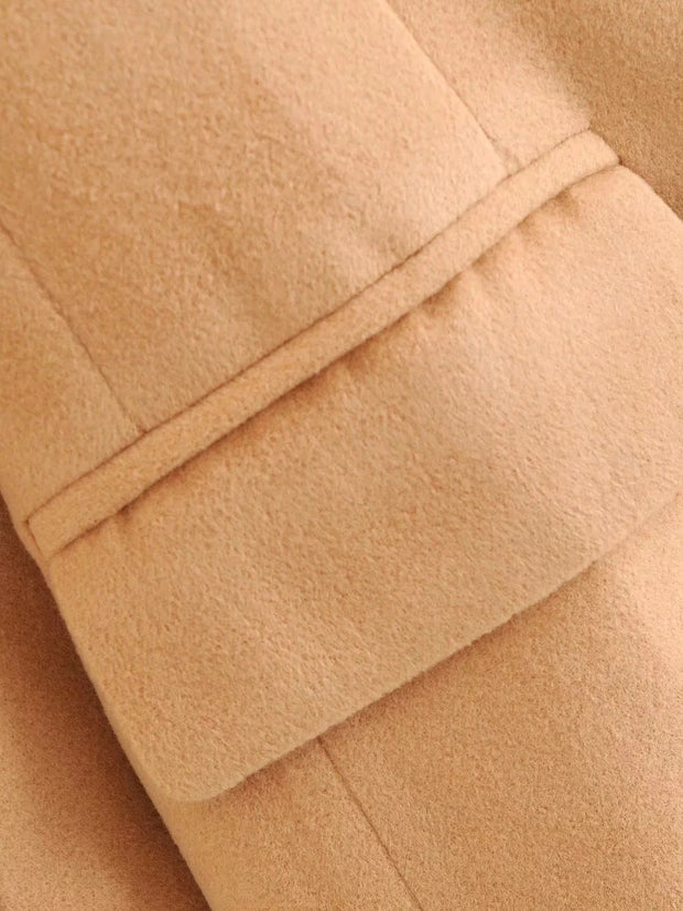 WW | Zweireihige Jacke mit Kapuze