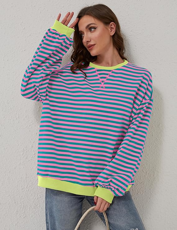 Übergroßer und gestreifter Pullover für Damen
