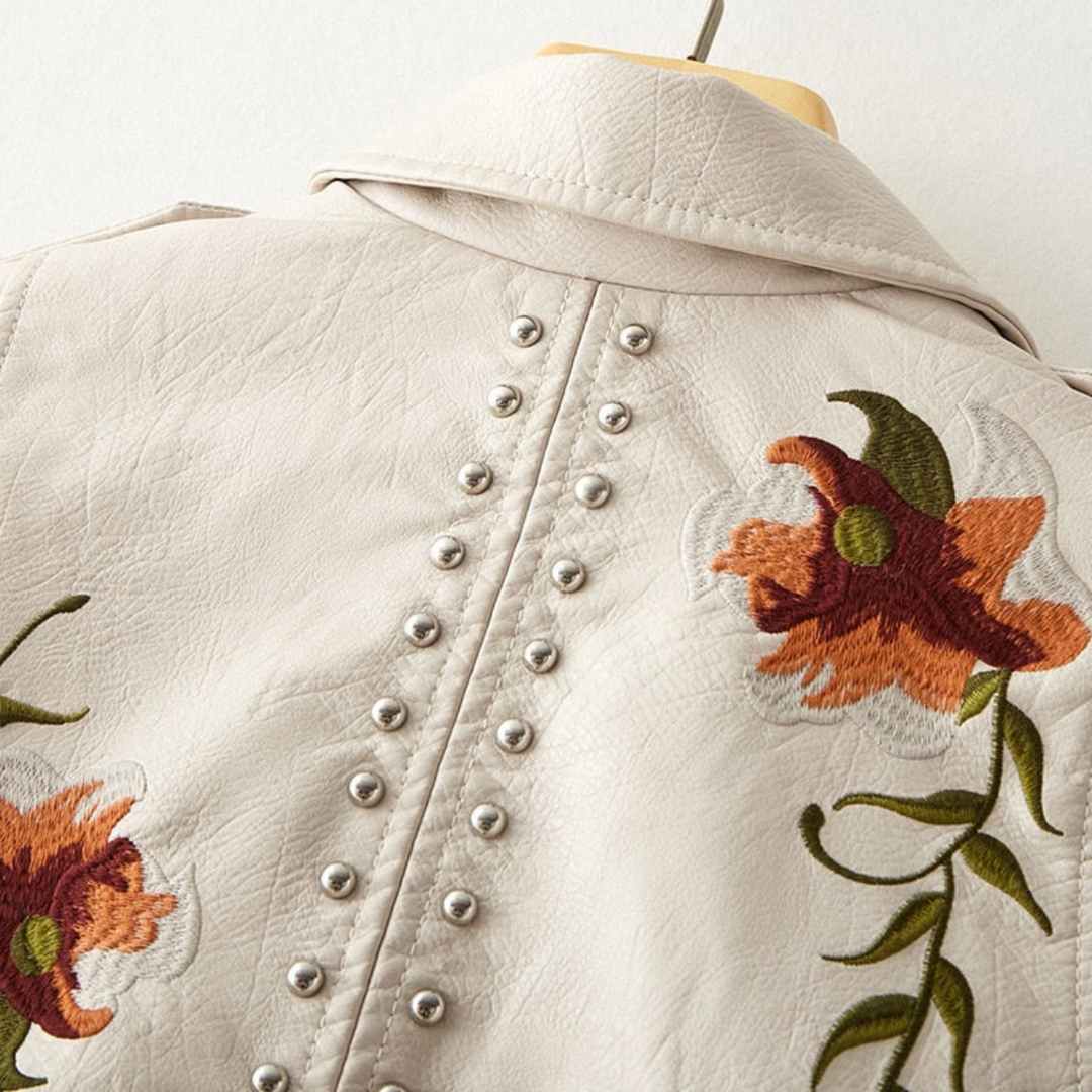 W&W Mode | Stilvolle Blütenblumenjacke für Damen