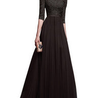 Damen Abendkleid mit Spitzenoberteil und fließendem Rock WW