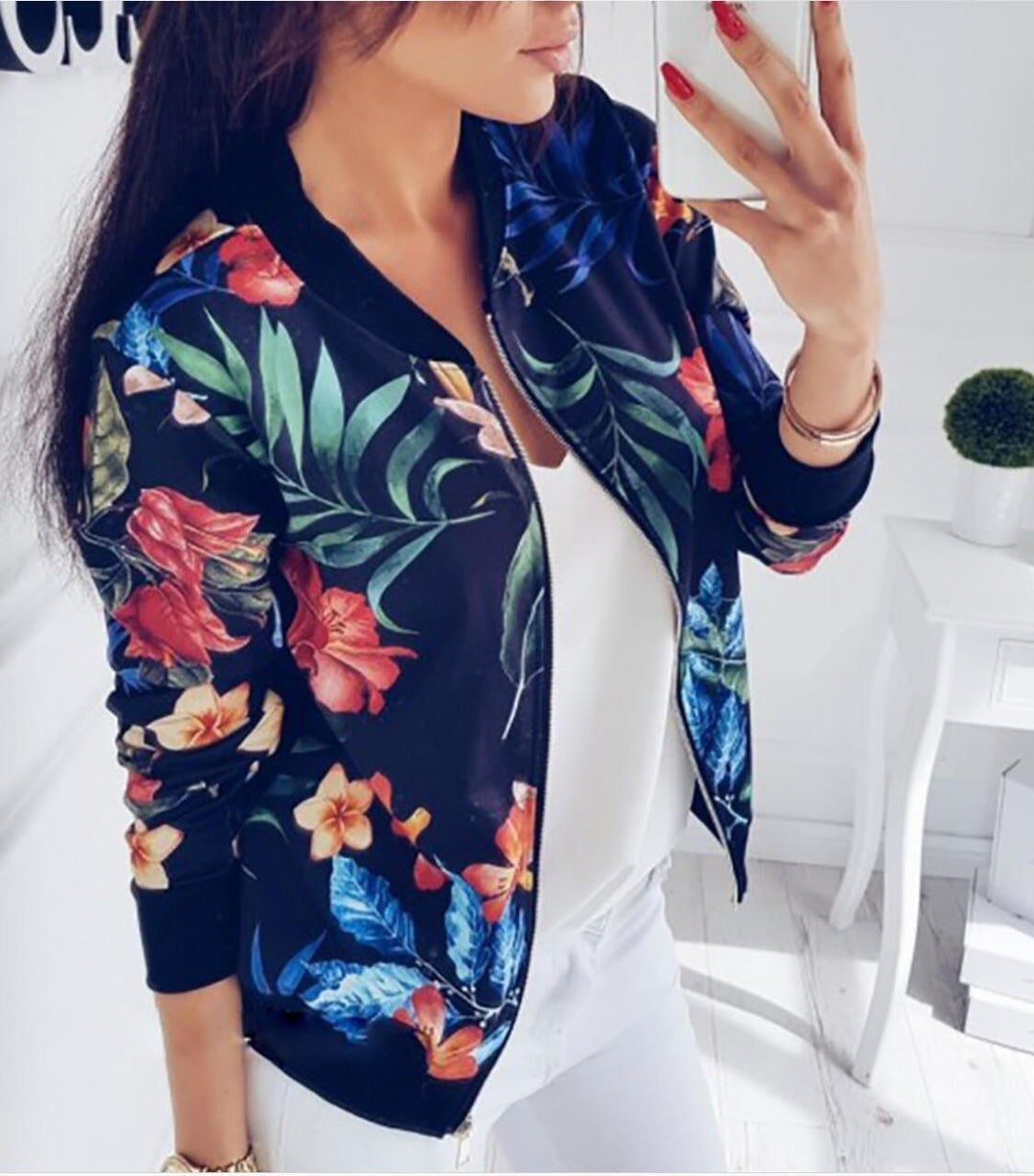 Damen Bomberjacke mit floralem Druck und elastischen Bündchen W&W Mode