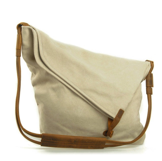 Schultertasche mit weicher Außenseite