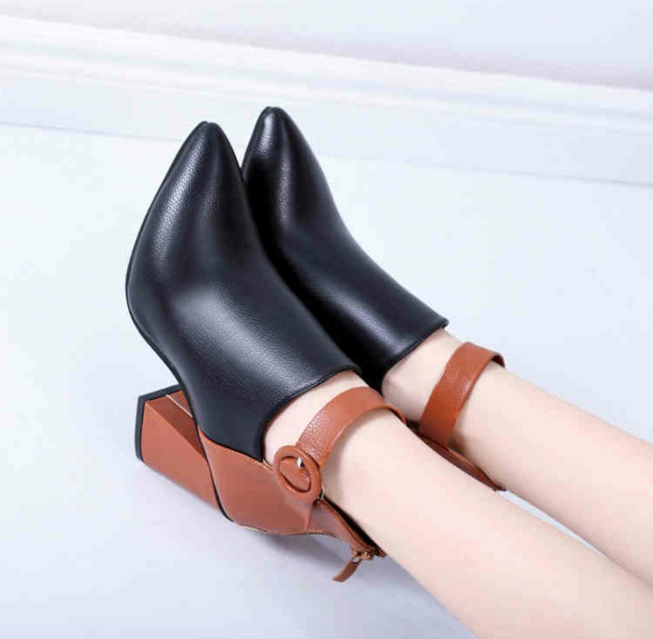 Damen Stiefeletten mit modischem Blockabsatz und geflochtenem Riemendesign WW