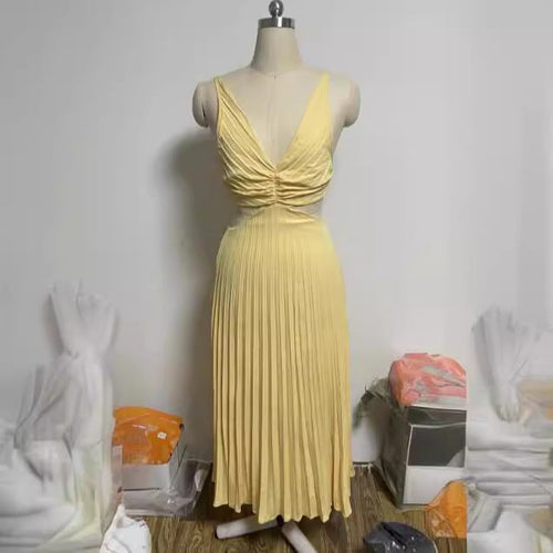 W&W Mode | Ärmelloses V-ausschnitt Kleid Mit Falten Und Offenem Rücken