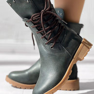 WW | Moderne und unterstützende orthopädische Stiefel.