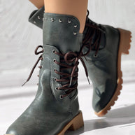 WW | Moderne und unterstützende orthopädische Stiefel.
