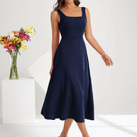 WW | Elegantes Kleid mit Trägern Dunkelblau Farbe