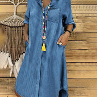WW | Jeans Midi-Kleid mit Umgeschlagenen Ärmeln und Brusttasche.