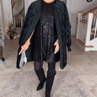 WW | Kurzarmkleid mit Rundhalsausschnitt und Pailletten