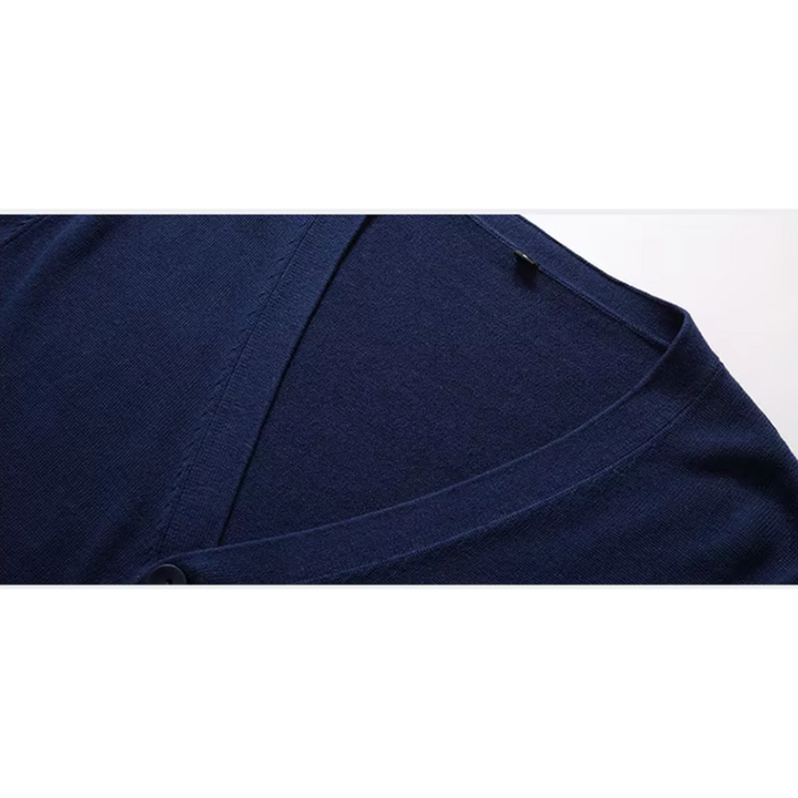 W&W Mode | Herren Strickjacke Mit Knöpfen, V-ausschnitt, Leichtes Material, Slim Fit Design